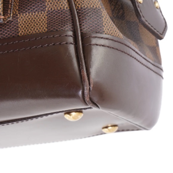 LOUIS VUITTON
Knightsbridge bag - Picture 4 of 11